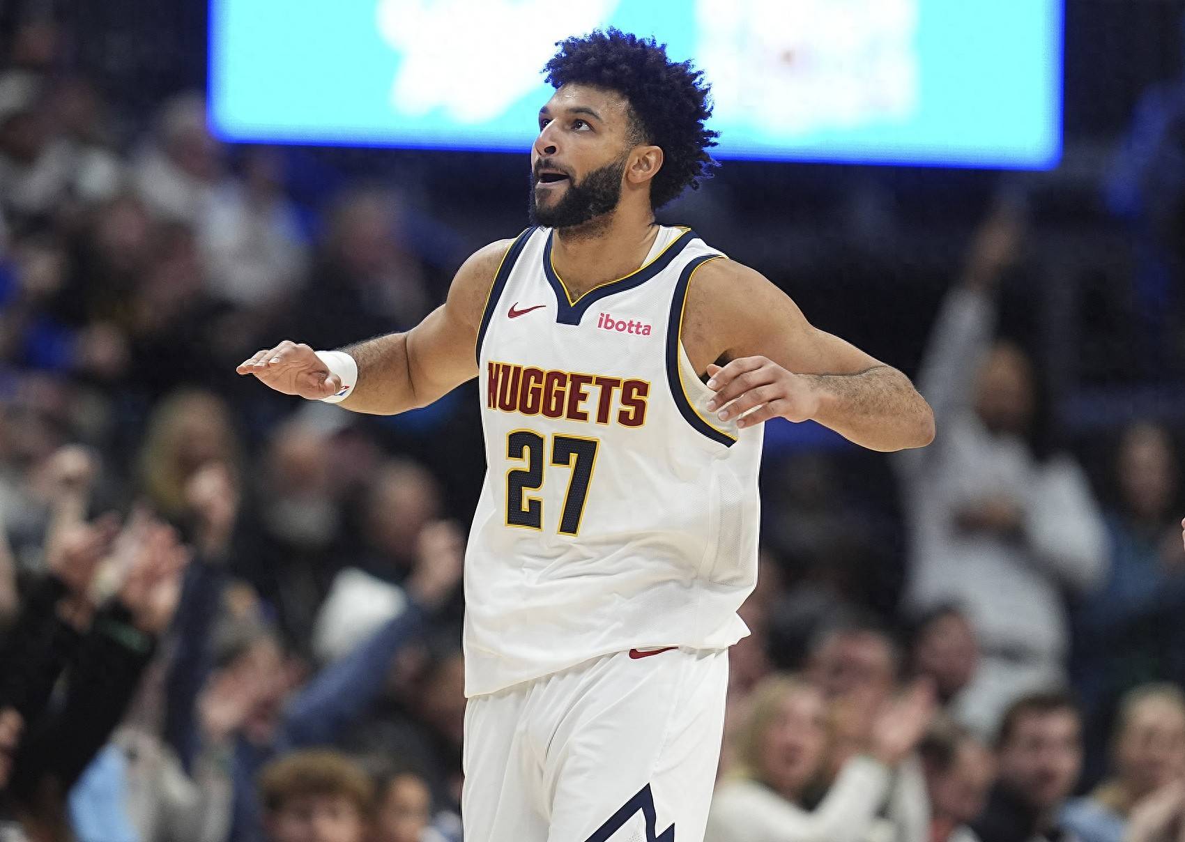 九游娱乐平台穆雷在尤文图斯比赛中挺进下一轮,关键助攻引发热议!的简单介绍